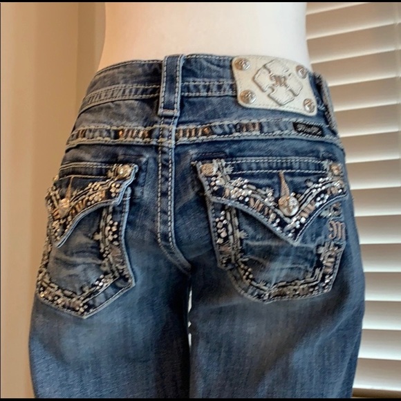 Capris/Crop style jeans - Picture 2 of 7